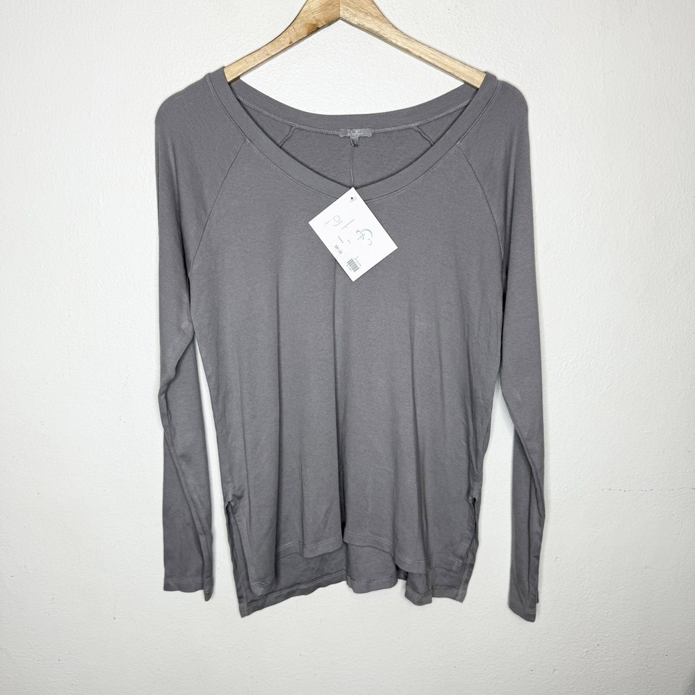 New PJ Harlow Gray Frankie Long Sleeve Boat Neck Pajama Top Women's Small